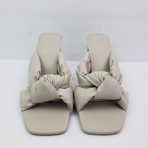 H&M Womens Size 8 Light Gray Slip On Formal 3.5" Heeled Sandals - Picture 5 of 14